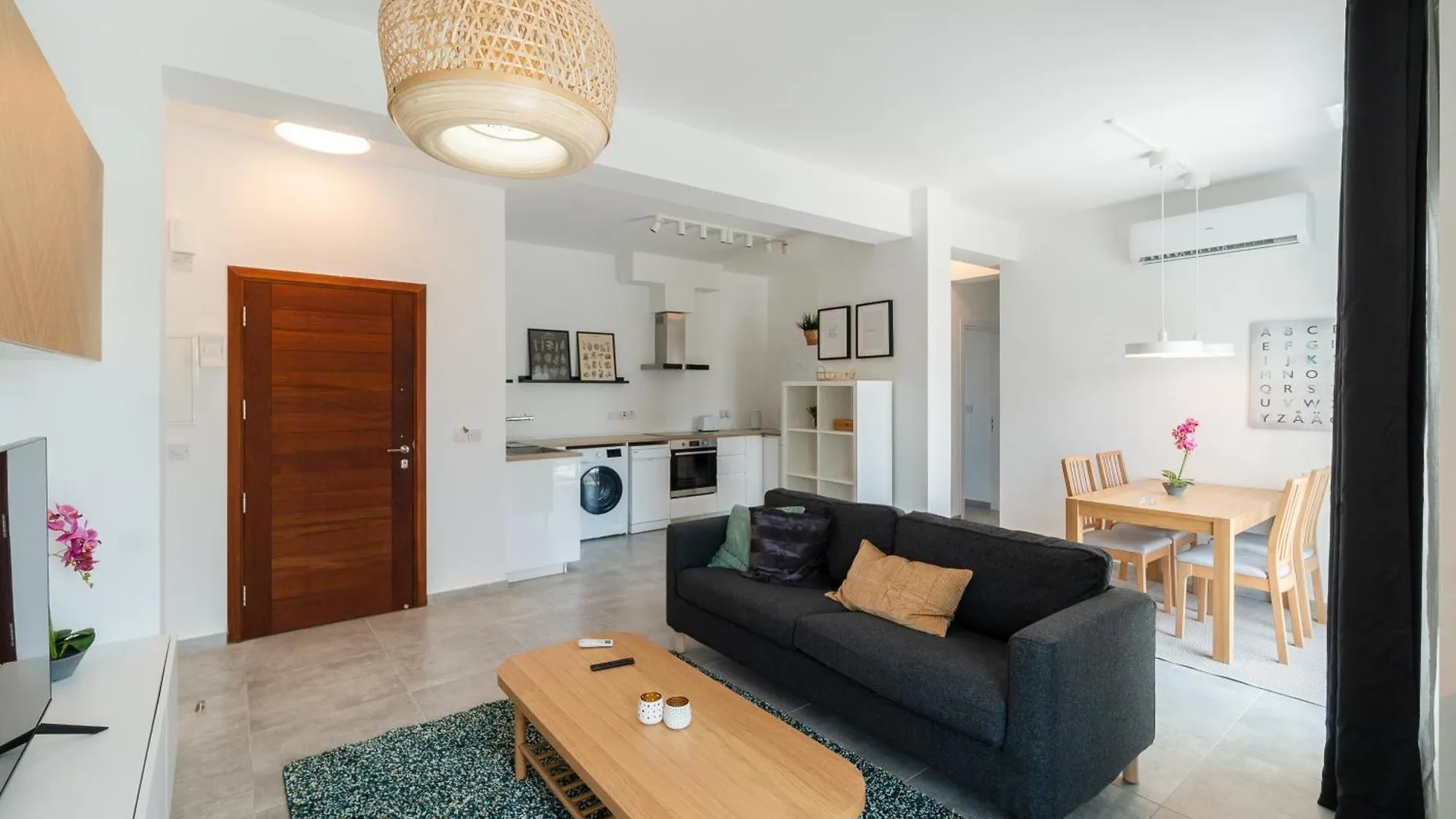 Kition City Apartments - Central Location 拉纳卡 0*,  塞浦路斯